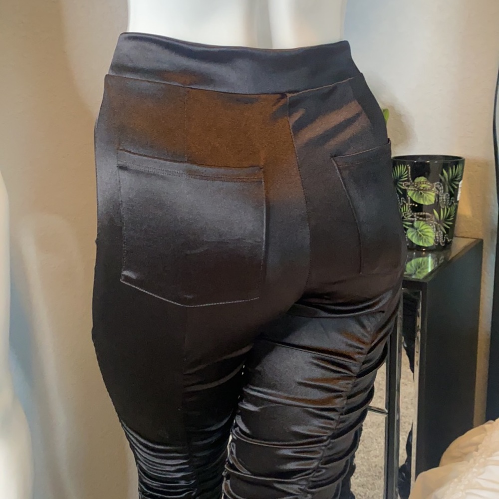 Runched pants - Picture 4 of 5